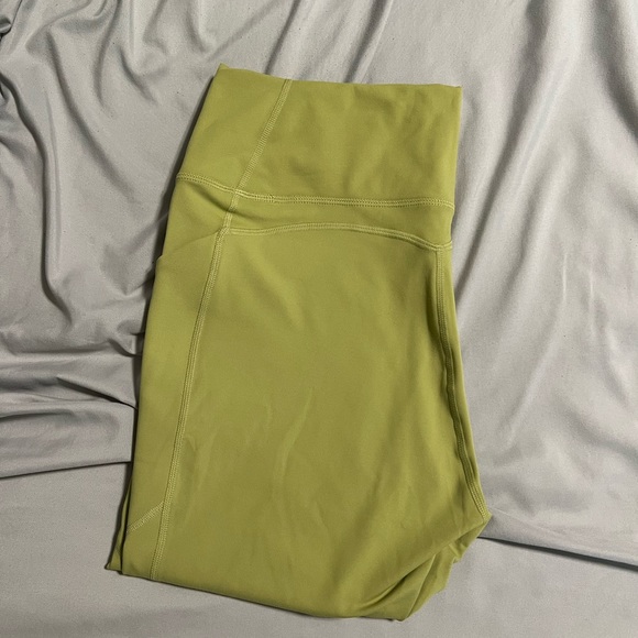 Fabletics Pants - Fabletics oasis pure luxe high waist 7/8 leggings